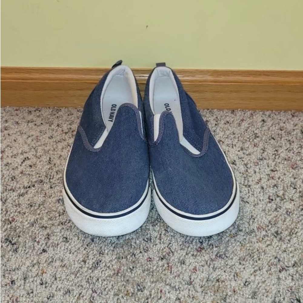 Old Navy Youth Slip Ons Size 5 Denim Navy Blue